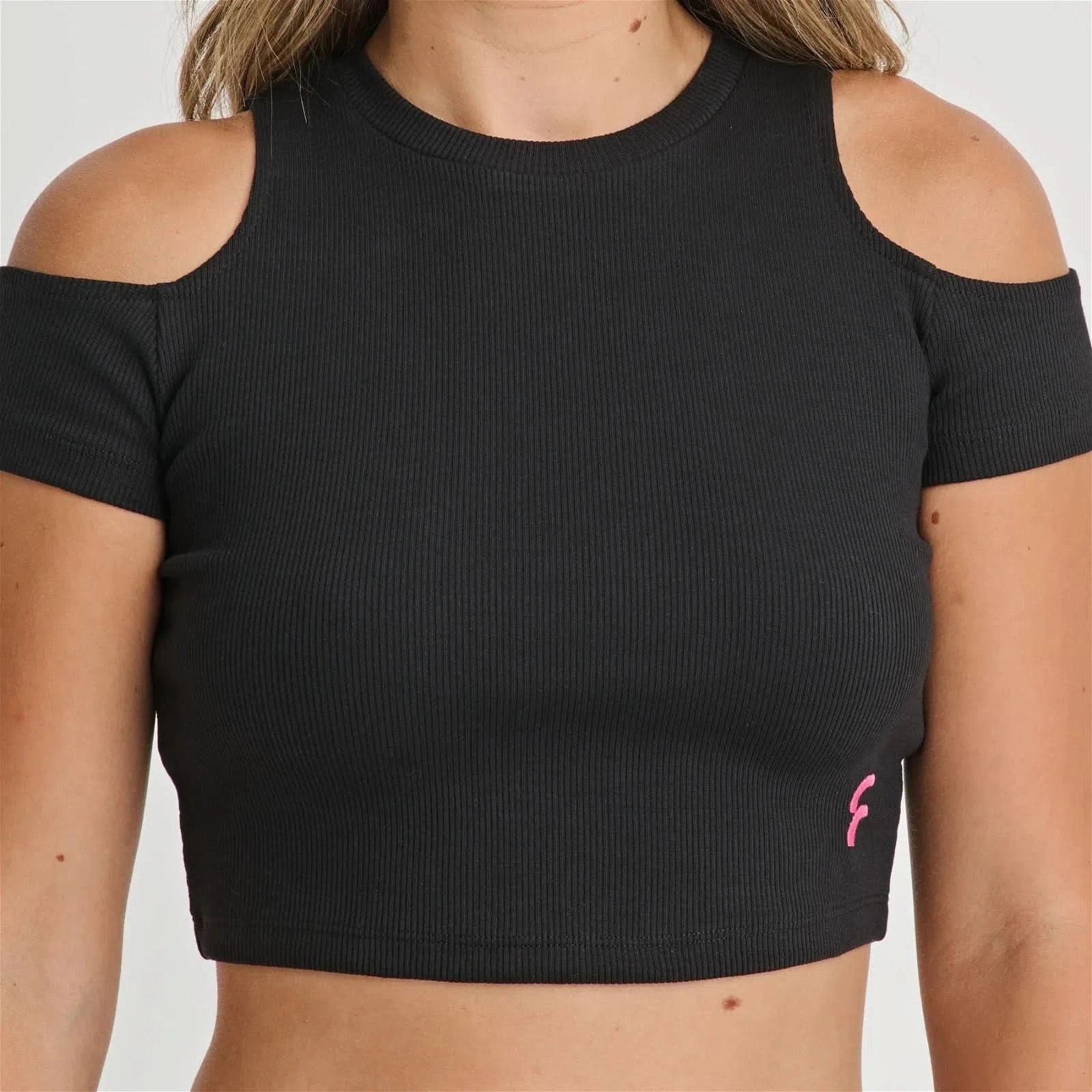 Cropped Cut Out T Shirt - Black - Image 6