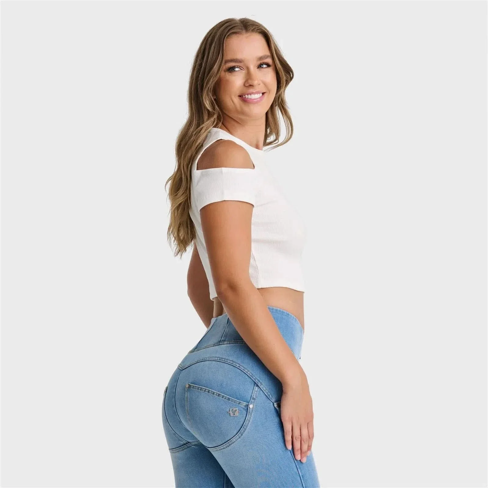 Cropped Cut Out T Shirt - White - Image 4