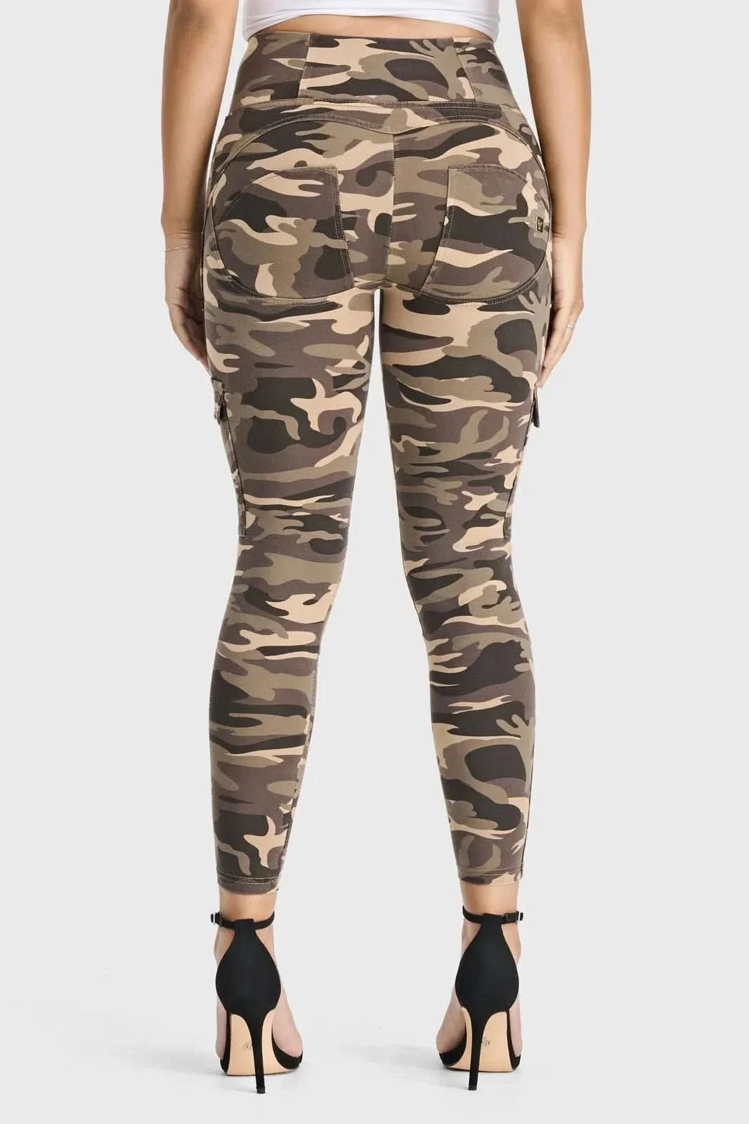 WRUP Cargo Fashion - High Waisted - 7/8 Length - Brown Camo - Image 10
