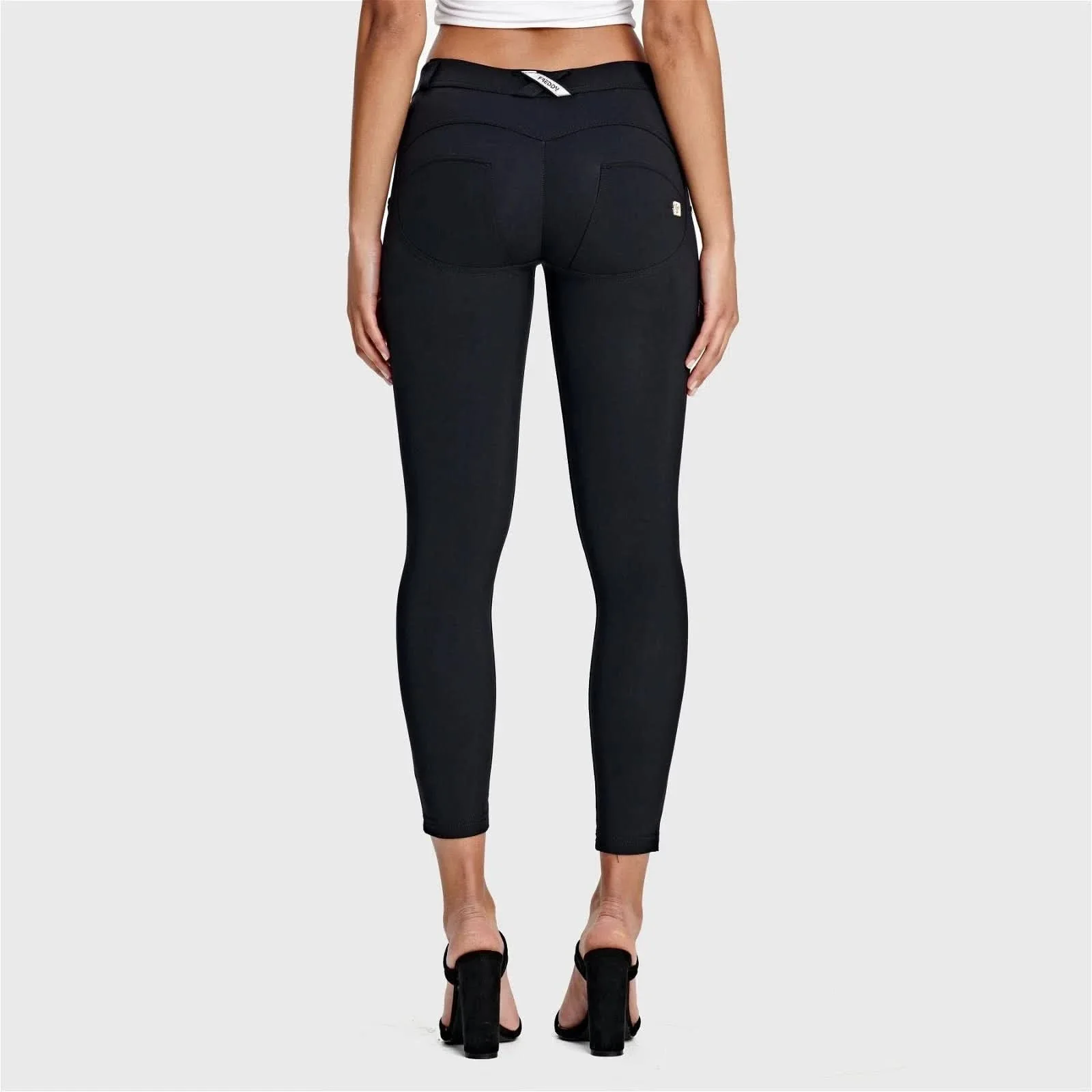 WRUP Diwo Pro - Mid Rise - 7/8 Length - Black - Image 4