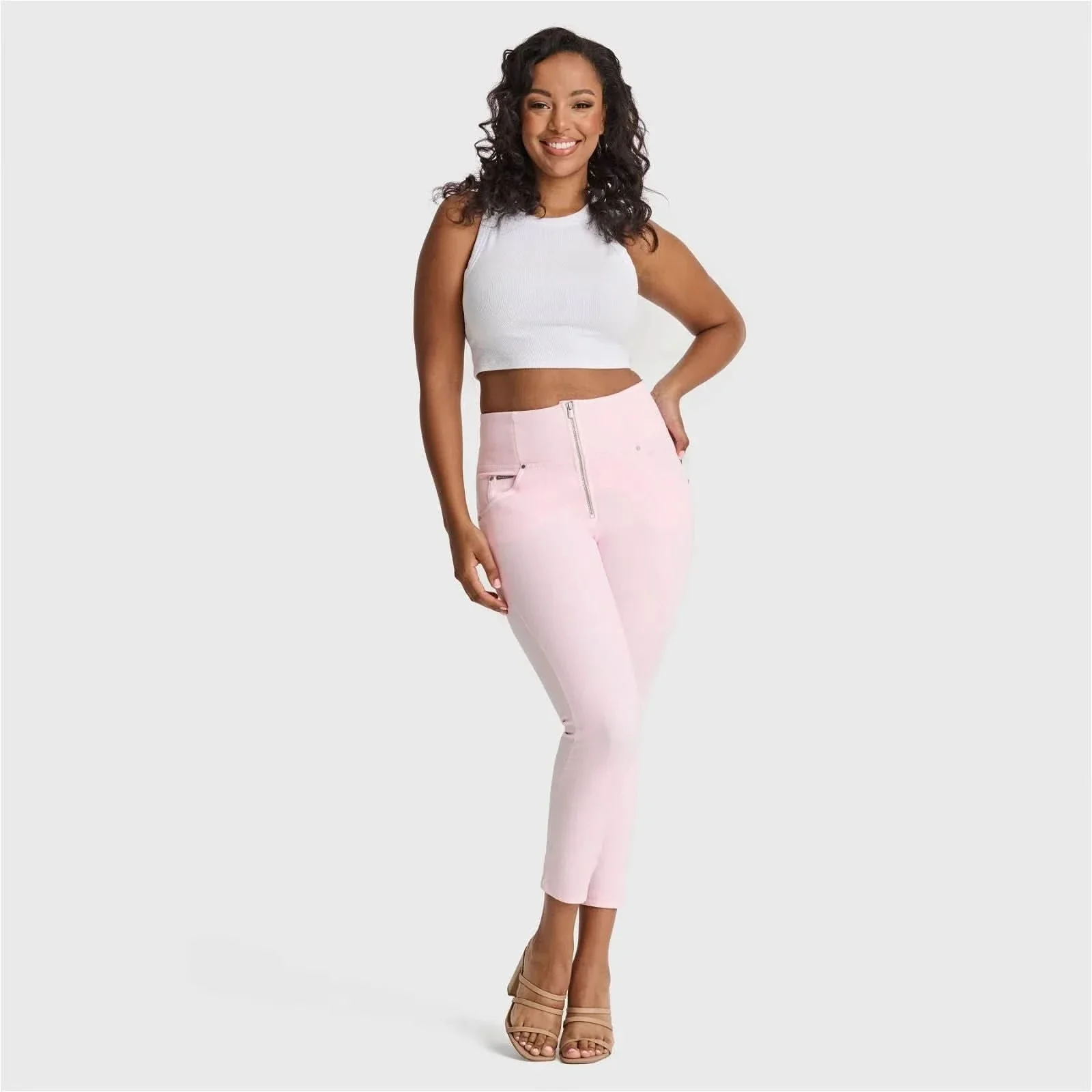 WRUP SNUG Curvy Jeans - High Waisted - 7/8 Length - Baby Pink - Image 3