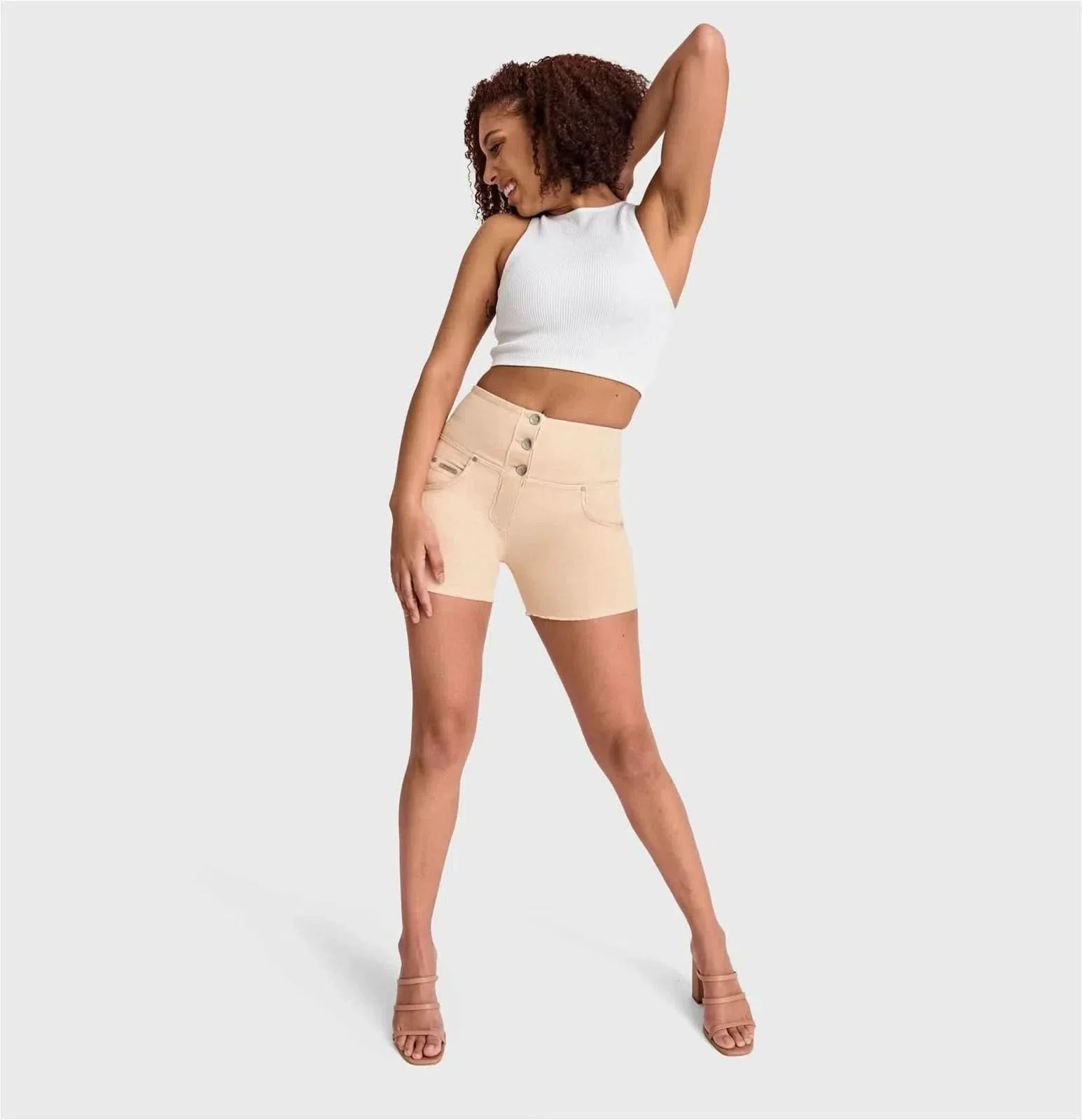 WRUP SNUG Jeans - 3 Button High Waisted - Shorts - Beige - Image 8