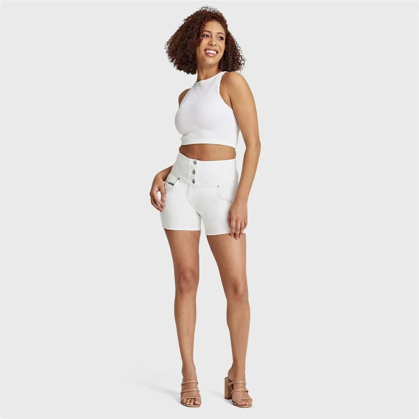 WRUP SNUG Jeans - 3 Button High Waisted - Shorts - White - Image 4