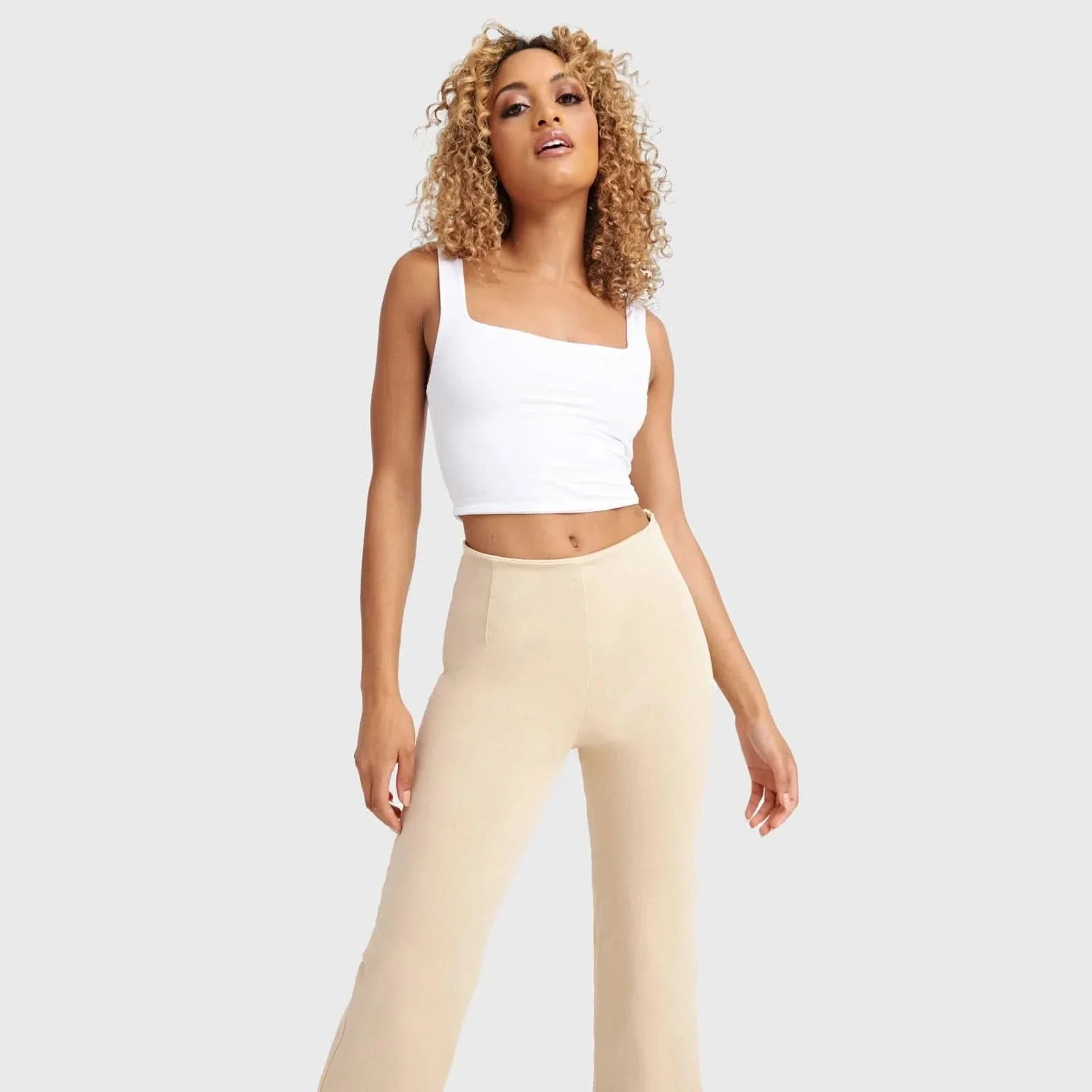 WRUP SNUG Jeans - High Waisted - Flare - Beige - Image 6