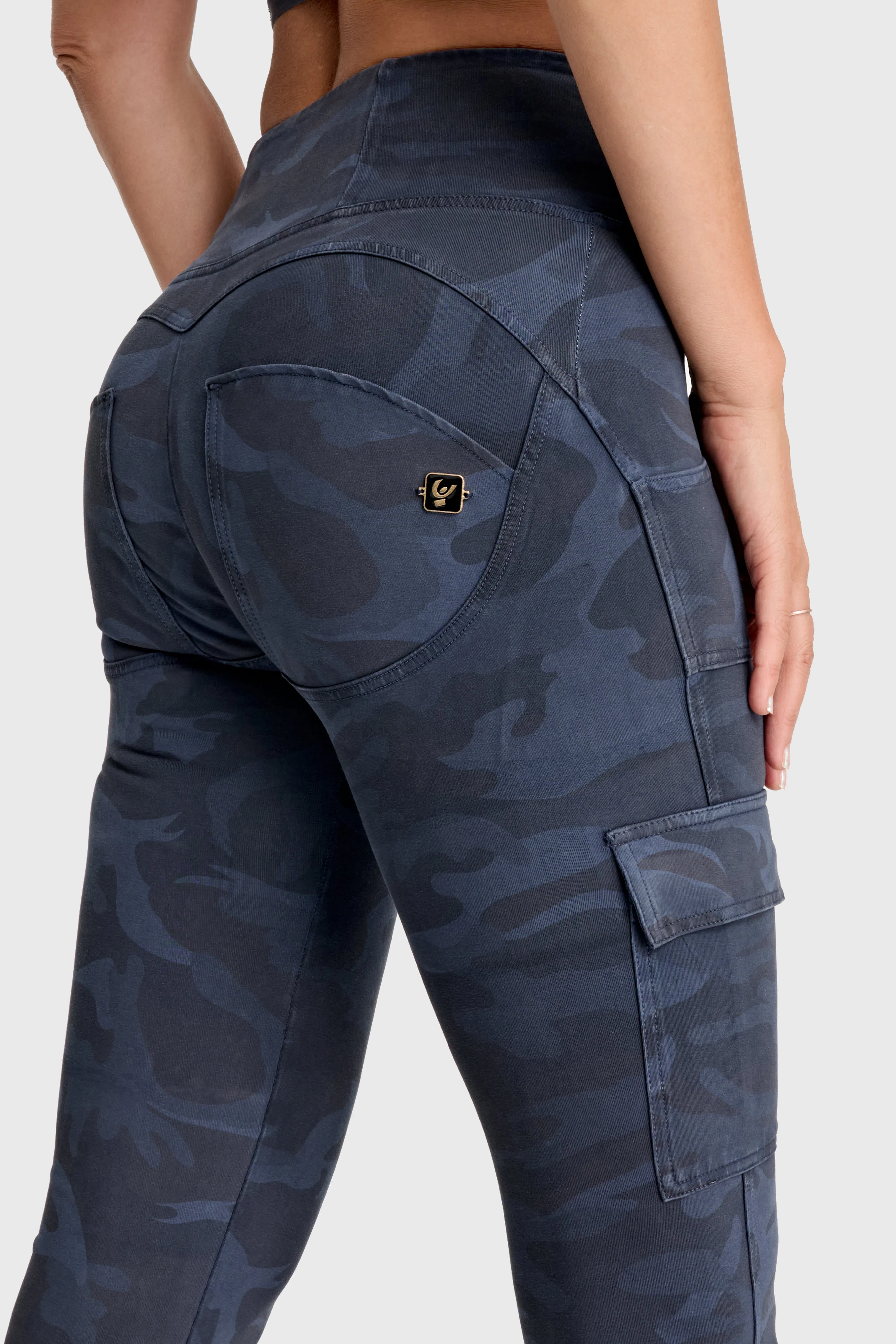 WRUP Cargo Fashion - High Waisted - 7/8 Length - Navy Blue Camo - Image 9