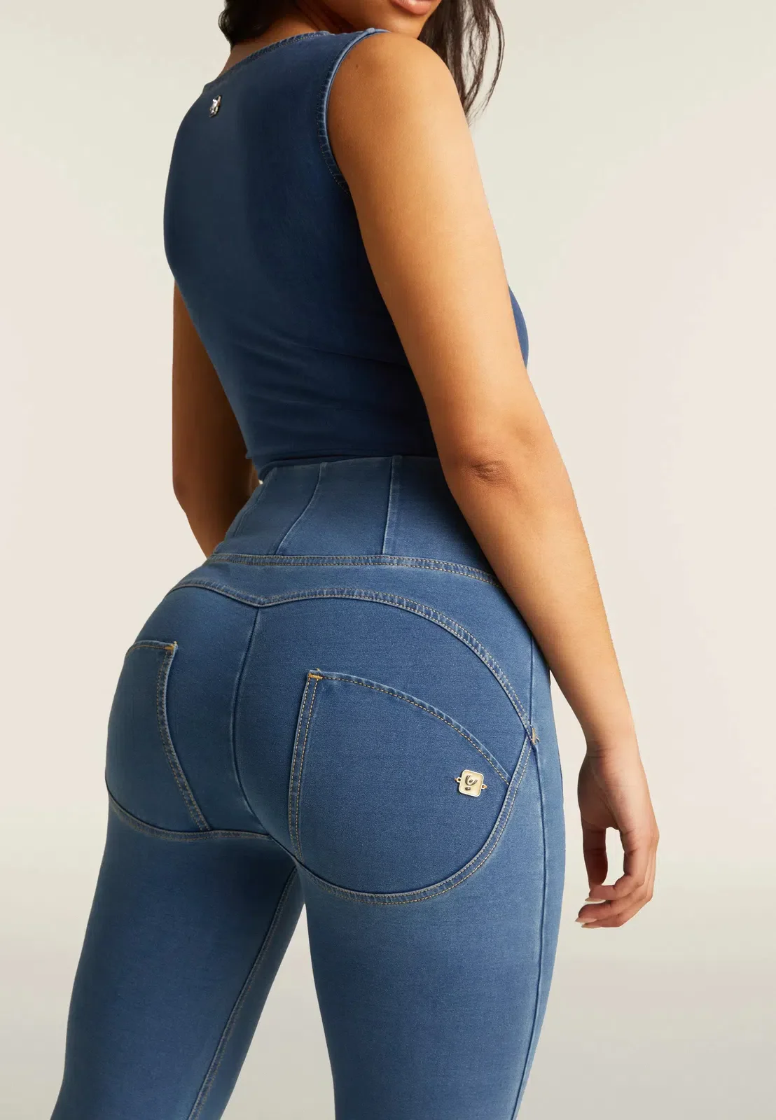 WRUP Denim with Front Pockets - Super High Waisted - Flare - Light Blue + Beige Stitching - Image 2