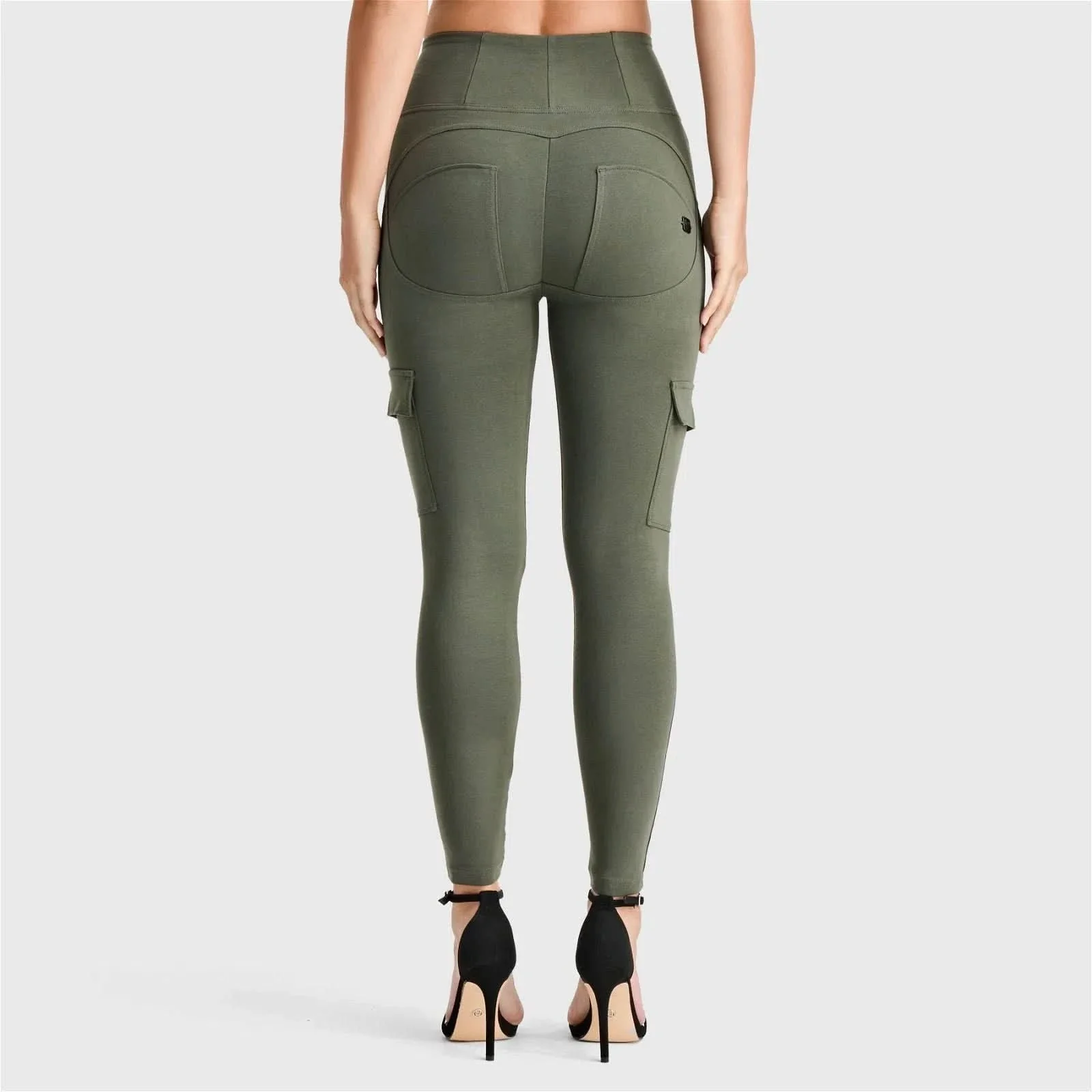 WRUP Cargo Fashion - High Waisted - 7/8 Length - Military Green - Image 3